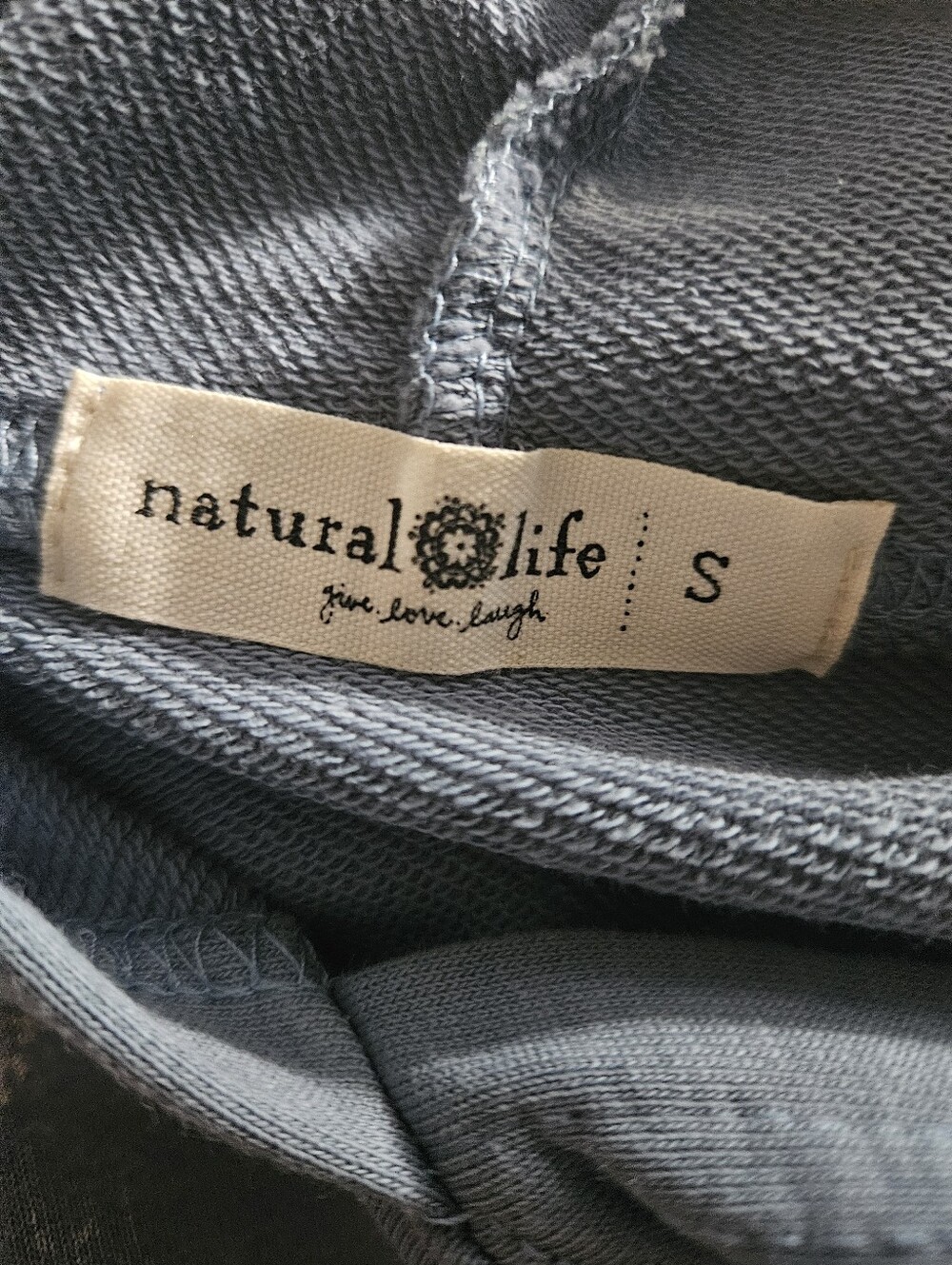 Natural Life Blue "All You Need Is Love" Crop Floral Hoodie Sweatshirt S - Picture 6 of 6